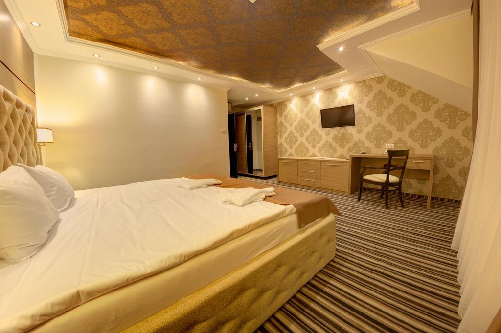 Allegria Hotel Alba Iulia Phòng bức ảnh