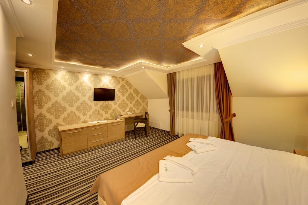 Allegria Hotel Alba Iulia Phòng bức ảnh