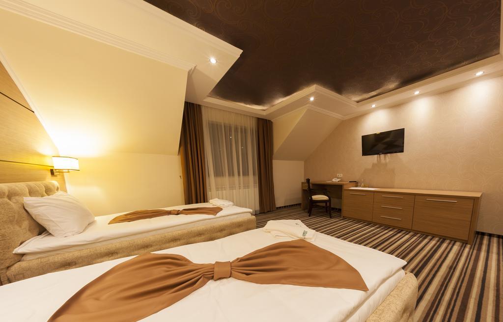Allegria Hotel Alba Iulia Phòng bức ảnh