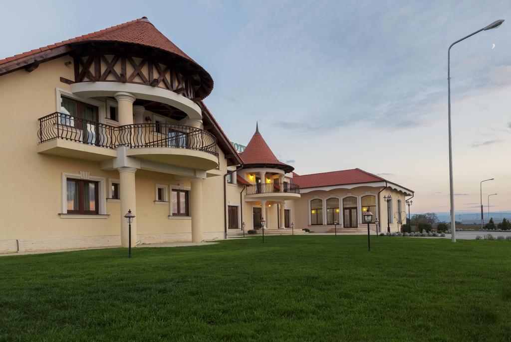 Allegria Hotel Alba Iulia Ngoại thất bức ảnh