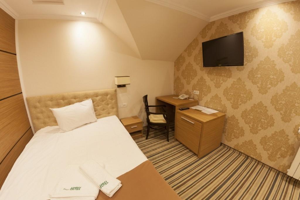 Allegria Hotel Alba Iulia Phòng bức ảnh